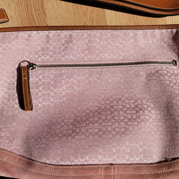 Coach Pink large handbag - Picture 5 of 13